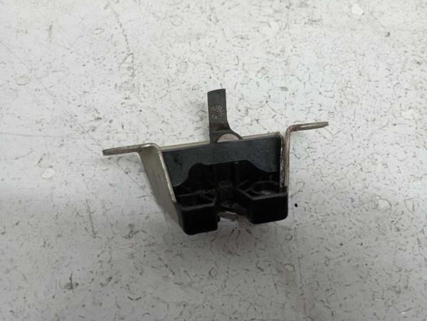 GACHE DE HAYON PEUGEOT/CITROEN - Vue 2